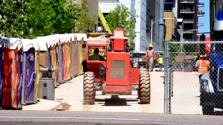 Best Tree Maintenance Programs  in Saukville, WI